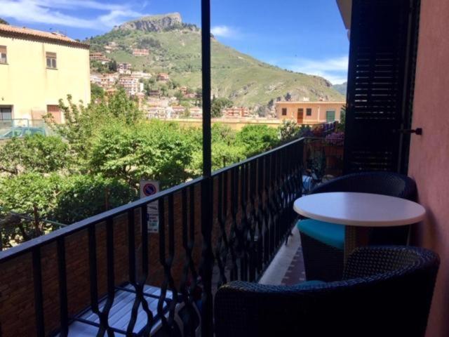 Casa Arico & Shatulle Suites Taormina Eksteriør billede